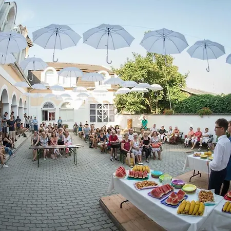 Korona Apartman Székesfehérvár Exterior foto